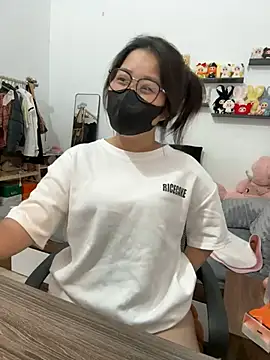 Snapshot of Jenni_nana chatting on March 14, 2025, 10:39 am Jenni nana online show from March 14, 2025, 10:39 am