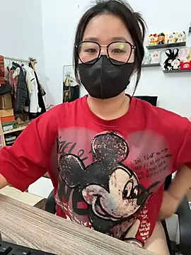 Snapshot of Jenni_nana chatting on March 15, 2025, 4:13 am Jenni nana online show from March 15, 2025, 4:13 am