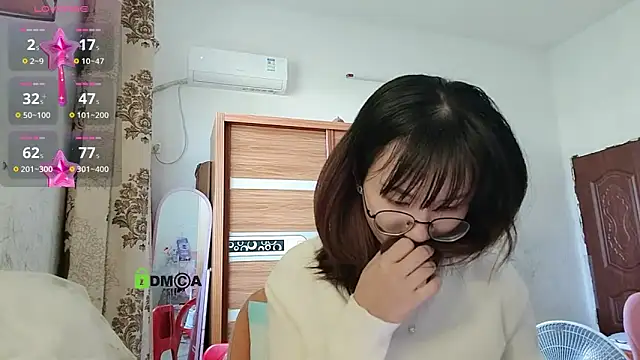 Lili 666 online show from November 26, 2025, 6:14 am