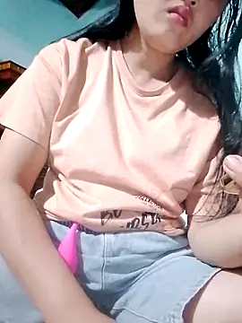 Snapshot of Hotpussy3ox chatting on October 16, 2025, 9:27 pm Hotpussy3ox online show from October 16, 2025, 9:27 pm