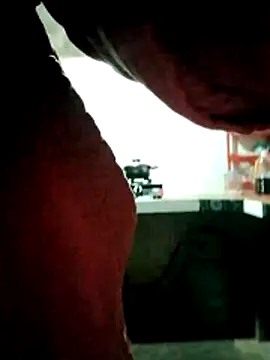 Snapshot of Hotpussy3ox chatting on December 16, 2025, 9:09 pm Hotpussy3ox online show from December 16, 2025, 9:09 pm
