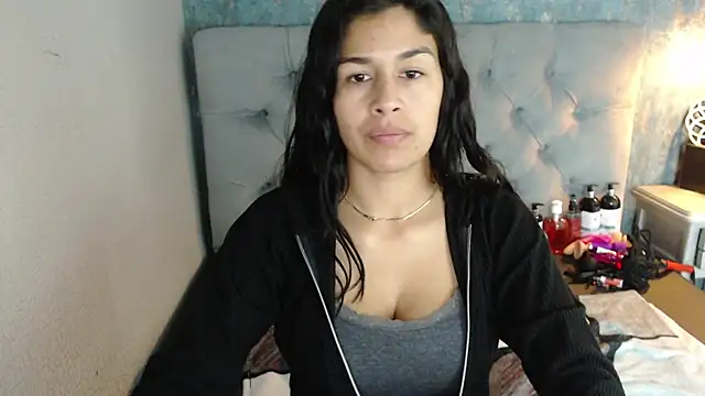 Snapshot of ginasailor chatting on February 21, 2026, 1:17 am ginasailor online show from February 21, 2026, 1:17 am