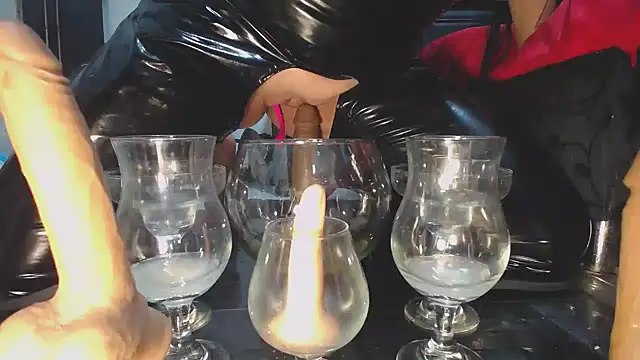 marilyn jon3s online show from February 28, 2026, 9:49 pm