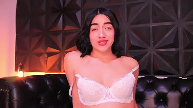 KasiaNoir  online show from February 12, 2025, 12:33 pm