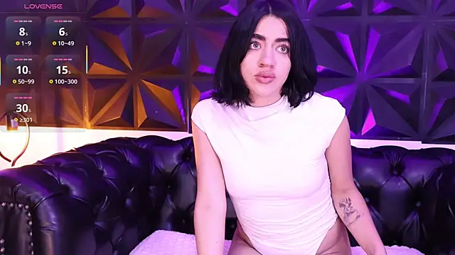 KasiaNoir  online show from November 5, 2025, 12:05 pm