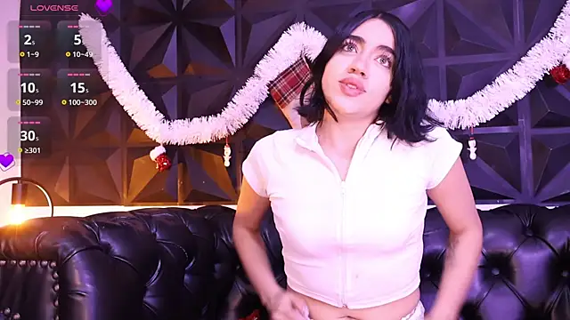 KasiaNoir  online show from December 15, 2025, 12:09 pm