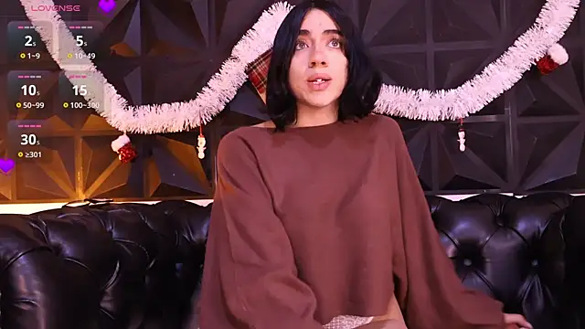 KasiaNoir  online show from December 19, 2025, 12:12 pm