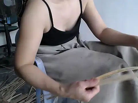 Snapshot of nolame18xxx chatting on September 14, 2025, 2:22 am nolame18xxx online show from September 14, 2025, 2:22 am