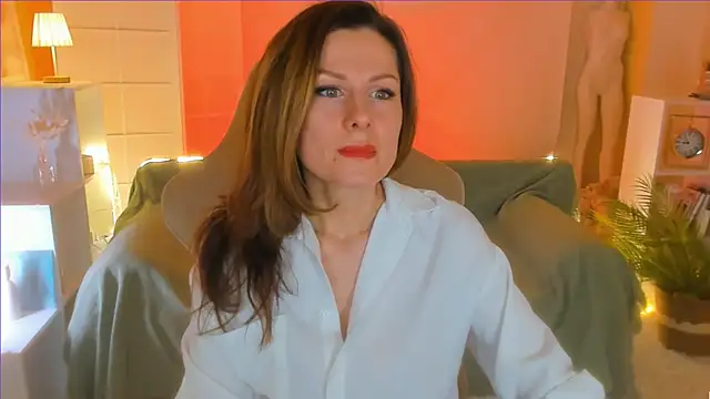 Snapshot of April_o_Nill chatting on March 4, 2025, 1:06 pm April o Nill online show from March 4, 2025, 1:06 pm