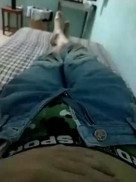 Snapshot of tesaopausao chatting on February 7, 2025, 11:13 pm tesaopausao online show from February 7, 2025, 11:13 pm