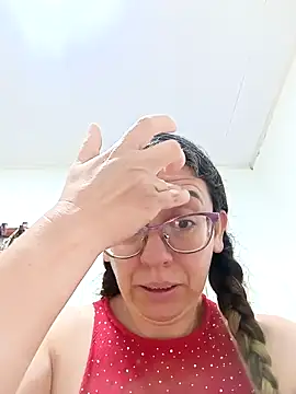 Snapshot of miss_hanna07 chatting on February 1, 2026, 11:53 am miss hanna07 online show from February 1, 2026, 11:53 am