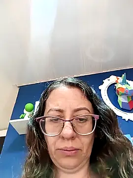 miss hanna07 online show from April 7, 2026, 4:40 pm