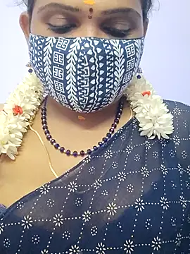 Snapshot of malliga98 chatting on January 18, 2026, 4:22 pm malliga98 online show from January 18, 2026, 4:22 pm