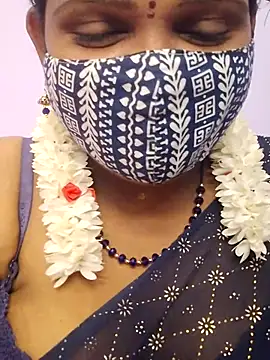 Snapshot of malliga98 chatting on February 26, 2026, 6:07 pm malliga98 online show from February 26, 2026, 6:07 pm