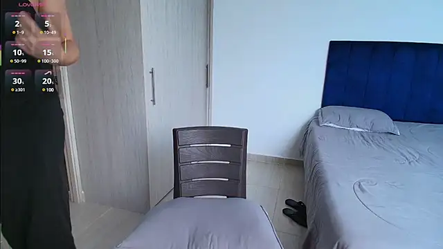 pansuggarofficial online show from March 14, 2025, 2:41 pm