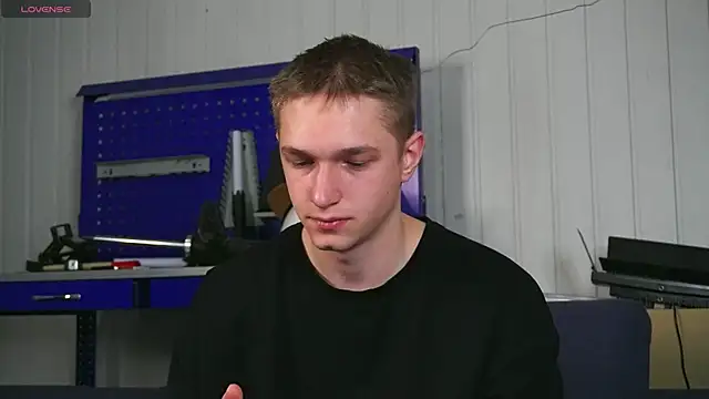 dustyn fox online show from January 7, 2026, 3:03 pm