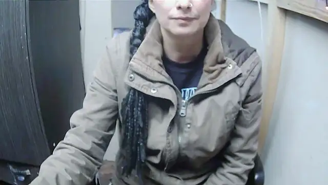 Snapshot of Jennys_room_77 chatting on January 6, 2026, 8:12 pm Jennys room 77 online show from January 6, 2026, 8:12 pm