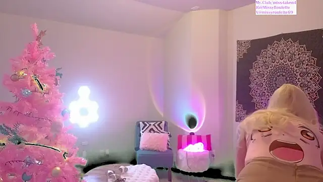 MissyRoulette online show from December 10, 2024, 5:50 am