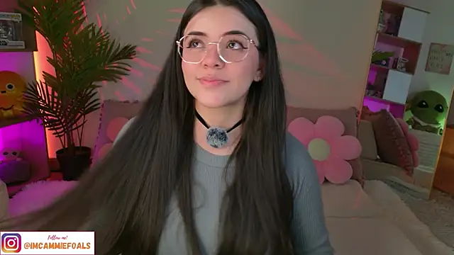 cammiefoalss online show from September 11, 2025, 7:03 pm