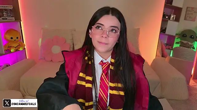 cammiefoalss online show from October 31, 2025, 2:18 pm