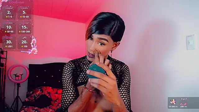 Kendall hornyy online show from September 26, 2025, 7:29 pm