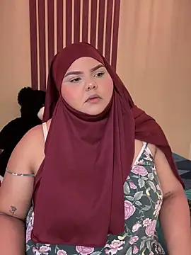 Snapshot of _Shara_Handal_ chatting on September 21, 2025, 8:10 pm Shara Handal online show from September 21, 2025, 8:10 pm