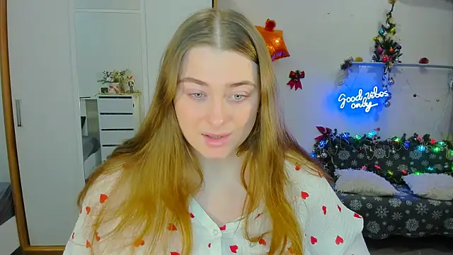 Demure Smile online show from December 2, 2024, 2:42 am