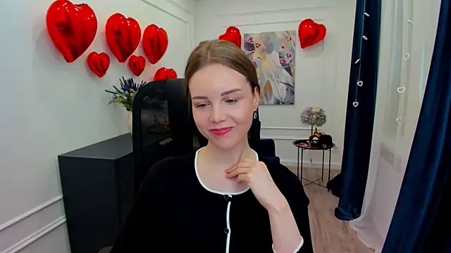 Snapshot of MileyWings chatting on February 7, 2026, 11:47 am MileyWings online show from February 7, 2026, 11:47 am