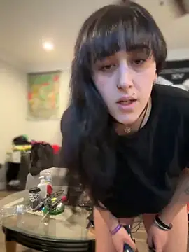 ThicBunz online show from November 5, 2025, 4:29 pm