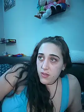 ThicBunz online show from February 10, 2026, 2:26 am