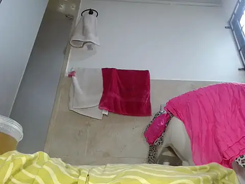 Snapshot of hornymilf_69xxx chatting on February 11, 2026, 6:24 pm hornymilf 69xxx online show from February 11, 2026, 6:24 pm