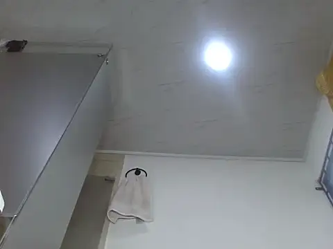 Snapshot of hornymilf_69xxx chatting on February 23, 2026, 5:21 pm hornymilf 69xxx online show from February 23, 2026, 5:21 pm