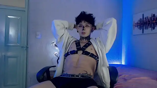 Andy bapho online show from December 6, 2024, 6:39 pm