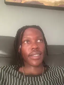 Snapshot of MluTheFixer chatting on December 30, 2024, 3:57 pm MluTheFixer online show from December 30, 2024, 3:57 pm