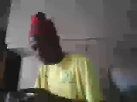 Snapshot of MluTheFixer chatting on October 9, 2025, 5:27 am MluTheFixer online show from October 9, 2025, 5:27 am