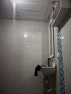 Snapshot of Khalyk_G chatting on October 7, 2025, 11:13 pm Khalyk G online show from October 7, 2025, 11:13 pm