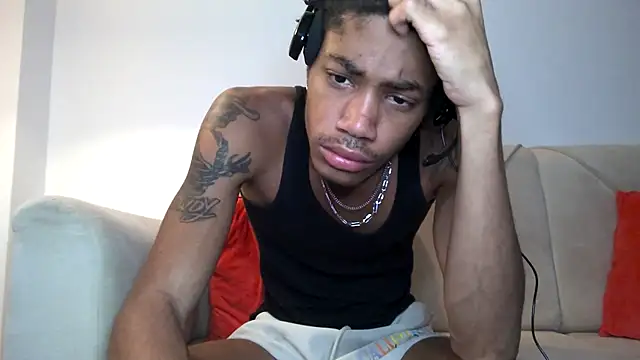 Skinnyblackman online show from November 12, 2025, 12:55 am