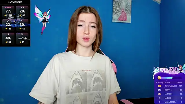 Snapshot of Luxuryalma chatting on March 11, 2025, 9:45 am Luxuryalma online show from March 11, 2025, 9:45 am