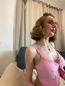 Snapshot of Kat_kate chatting on February 14, 2025, 3:05 pm Kat kate online show from February 14, 2025, 3:05 pm