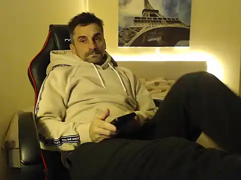 amydamarw online show from January 19, 2026, 5:55 am