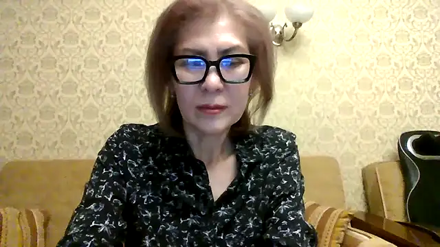 Snapshot of Elegant00Lady chatting on April 23, 2026, 2:08 pm Elegant00Lady online show from April 23, 2026, 2:08 pm