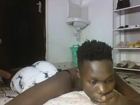 sexyqueen02 online show from February 24, 2025, 8:58 pm