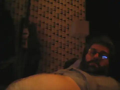 BHOT12 online show from March 11, 2025, 10:31 pm