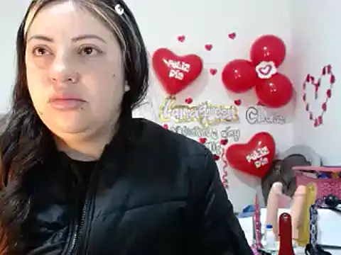 Snapshot of lanaqueen699 chatting on February 21, 2025, 12:17 pm lanaqueen699 online show from February 21, 2025, 12:17 pm