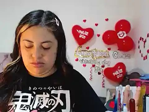 Snapshot of lanaqueen699 chatting on February 22, 2025, 12:19 pm lanaqueen699 online show from February 22, 2025, 12:19 pm