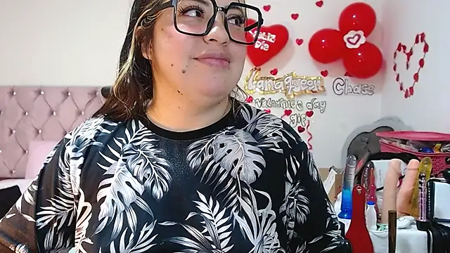 Snapshot of lanaqueen699 chatting on February 25, 2025, 6:31 pm lanaqueen699 online show from February 25, 2025, 6:31 pm