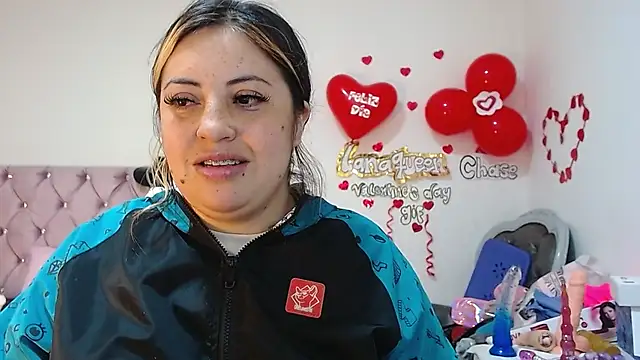 Snapshot of lanaqueen699 chatting on February 28, 2025, 6:52 pm lanaqueen699 online show from February 28, 2025, 6:52 pm