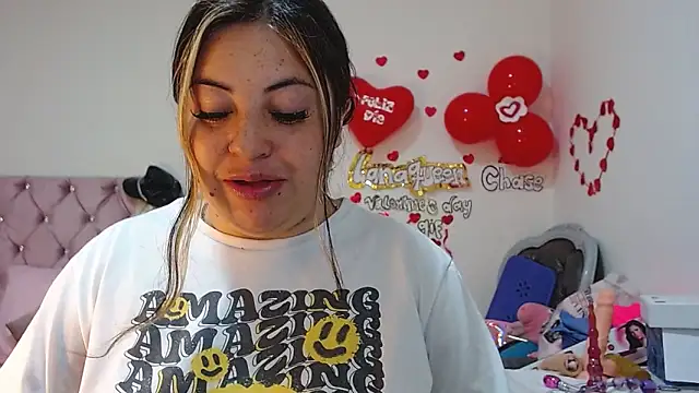 Snapshot of lanaqueen699 chatting on March 1, 2025, 12:23 pm lanaqueen699 online show from March 1, 2025, 12:23 pm