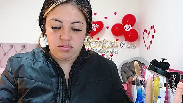 Snapshot of lanaqueen699 chatting on March 6, 2025, 6:26 pm lanaqueen699 online show from March 6, 2025, 6:26 pm