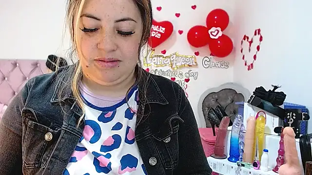 Snapshot of lanaqueen699 chatting on March 11, 2025, 12:28 pm lanaqueen699 online show from March 11, 2025, 12:28 pm